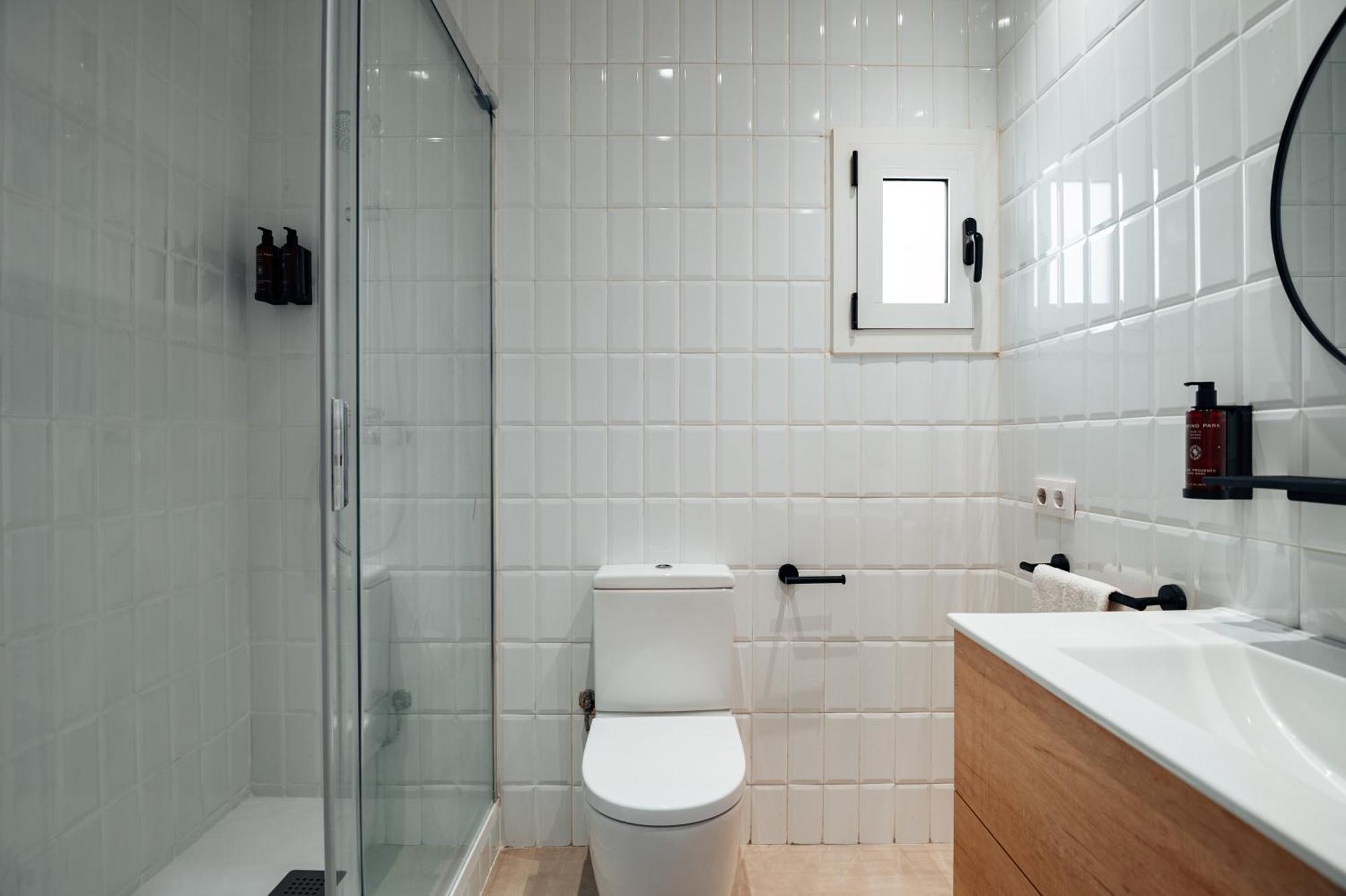 Design Apartments By Olala Homes 略夫雷加特河畔奥斯皮塔莱特 外观 照片