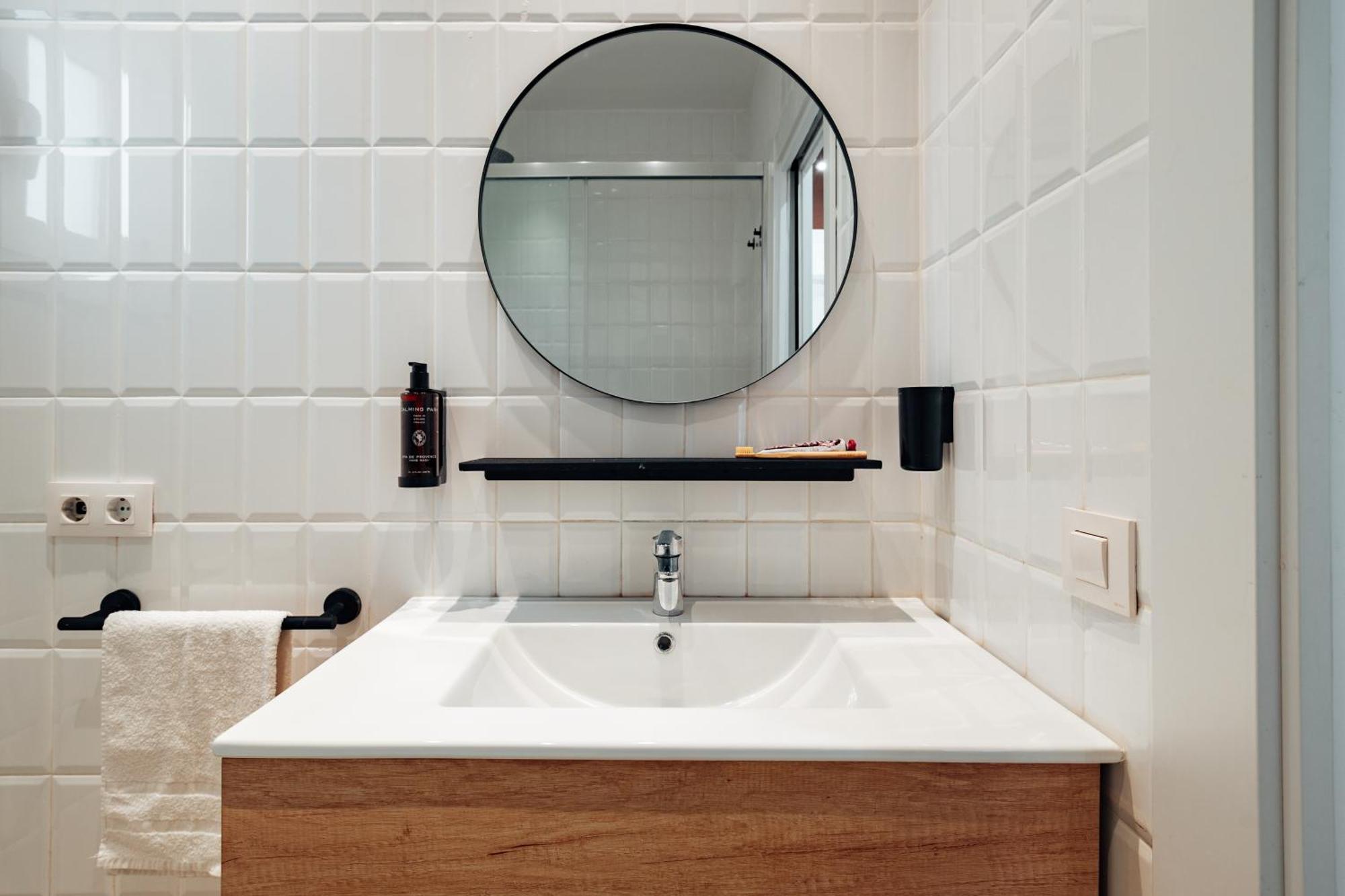 Design Apartments By Olala Homes 略夫雷加特河畔奥斯皮塔莱特 外观 照片